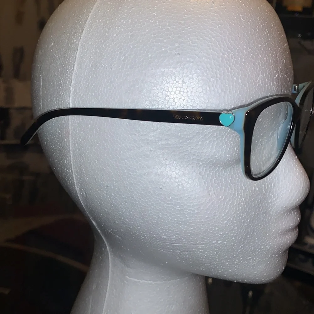 New - Picture 2 of 2